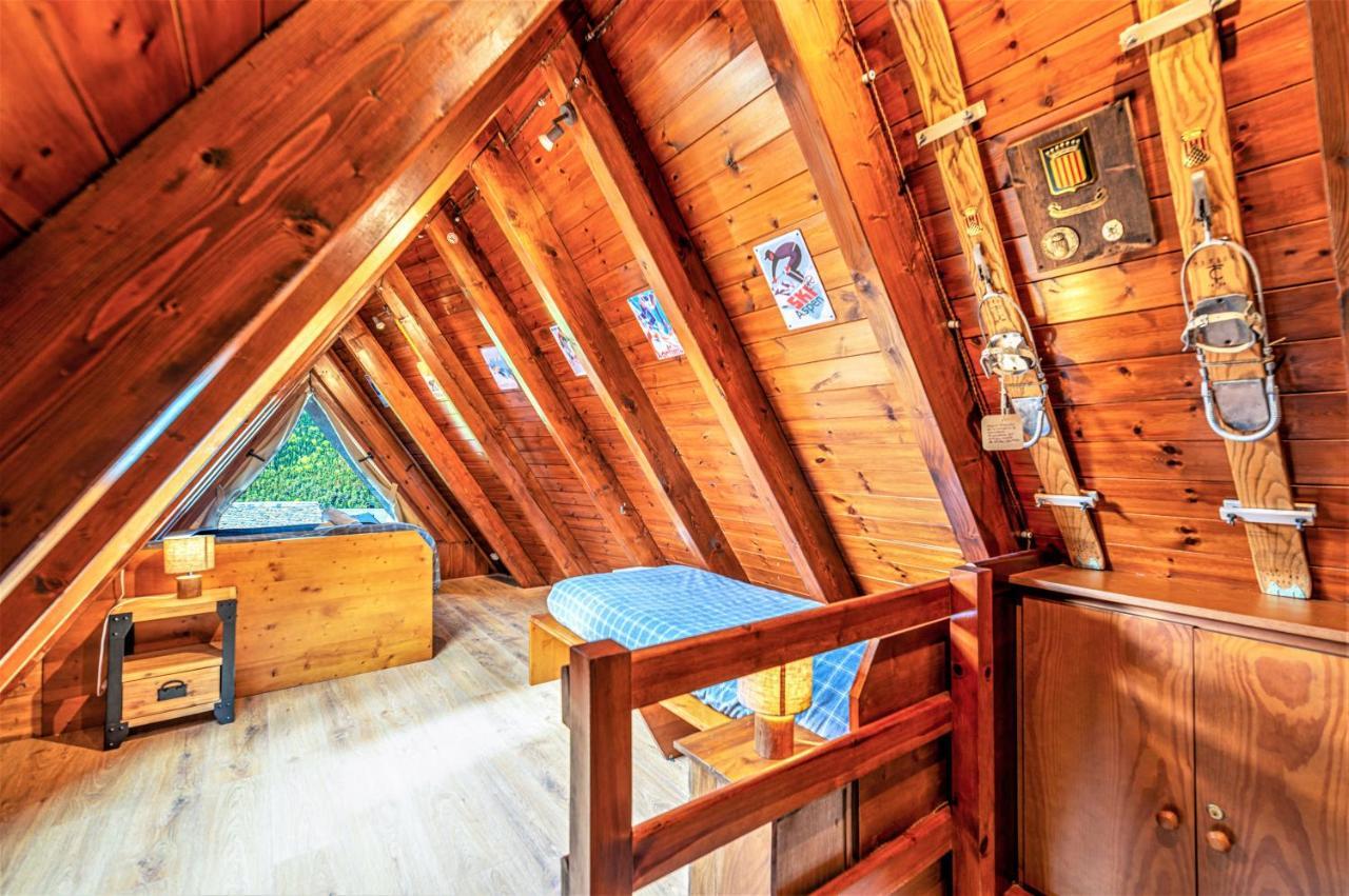 Apartamentos Aran Montcorbau Dış mekan fotoğraf