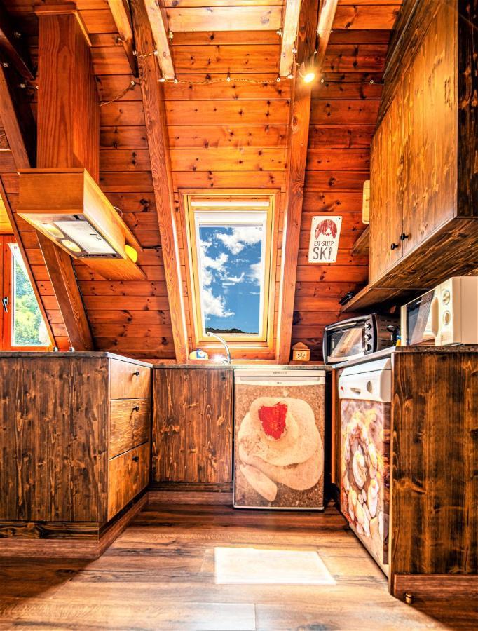 Apartamentos Aran Montcorbau Dış mekan fotoğraf