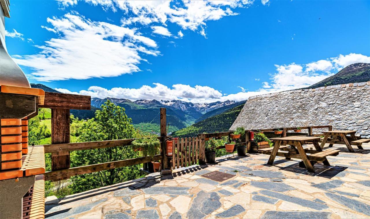 Apartamentos Aran Montcorbau Dış mekan fotoğraf