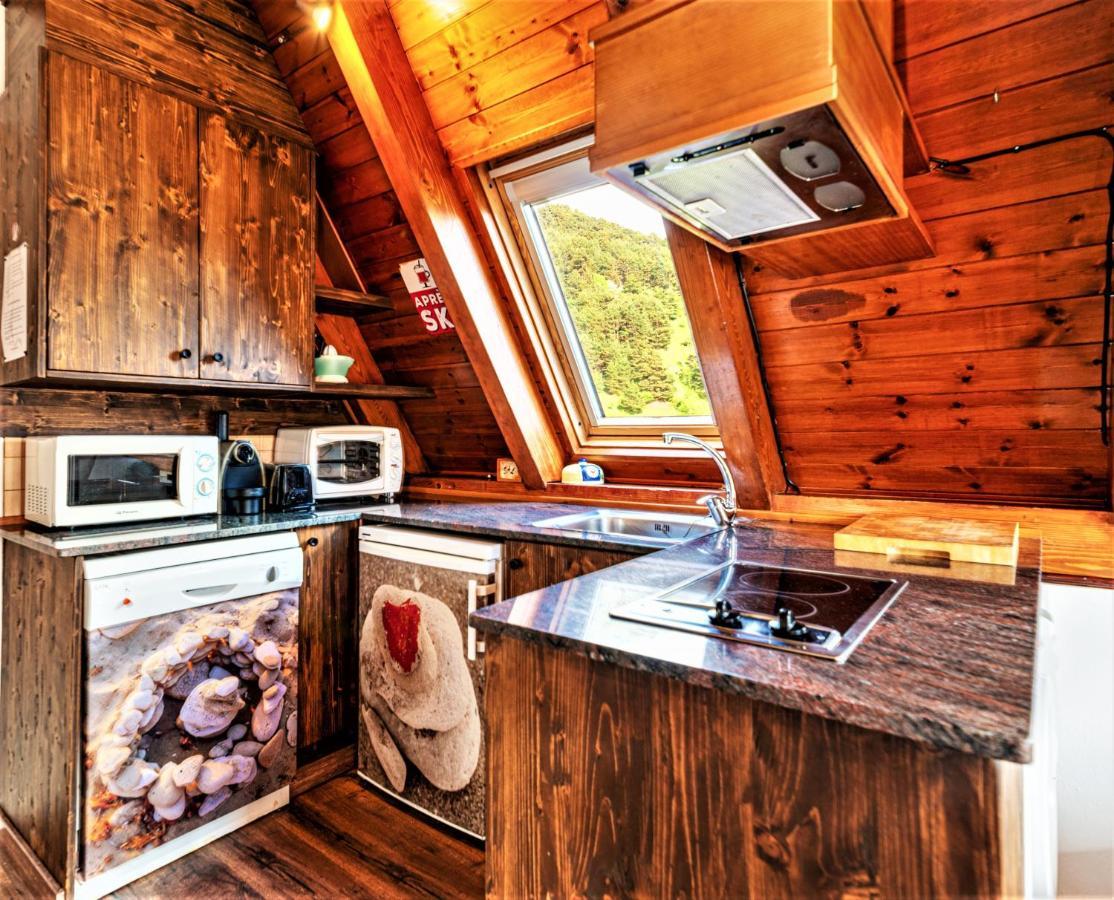 Apartamentos Aran Montcorbau Dış mekan fotoğraf